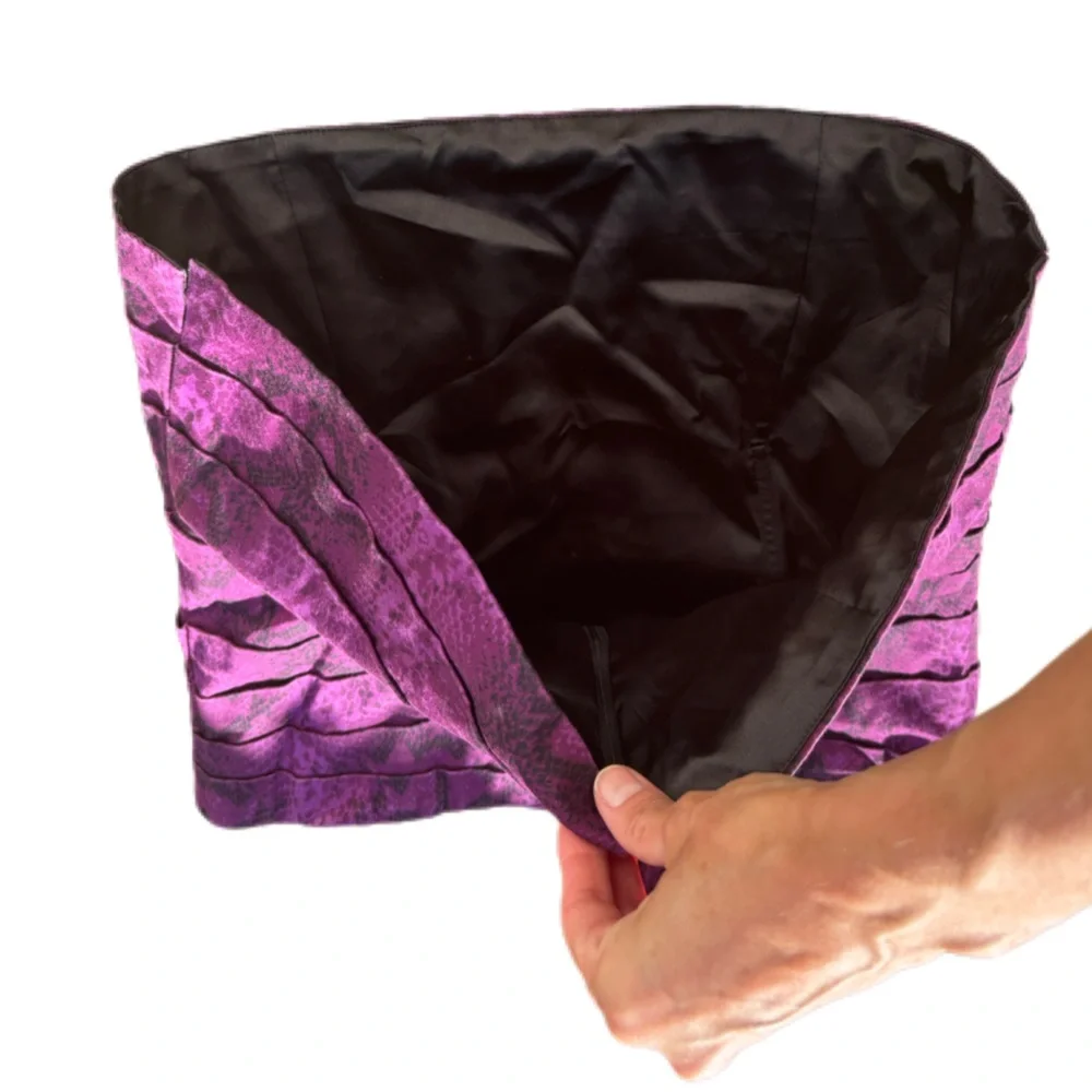 White House Black Market Purple Black Snake Print Bustier Top 12 EUC - Picture 4 of 9